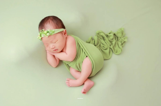 神木宝宝趴着睡是积食吗 神木宝宝趴着睡是积食吗